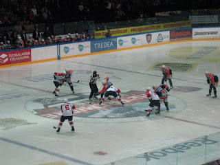 Tästä se alkaa. Tappara-Florida Panthers Hakametsän hokiareenassa