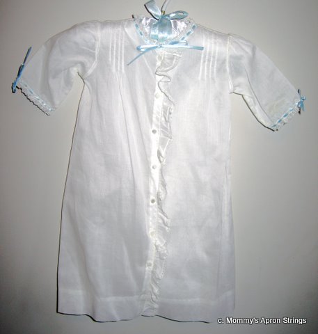 Mommy's Apron Strings: White Wednesday - Daygown