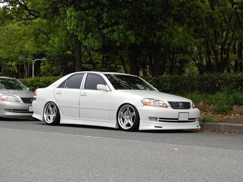 Camber and Offset: Slammed JZX110 Mark II