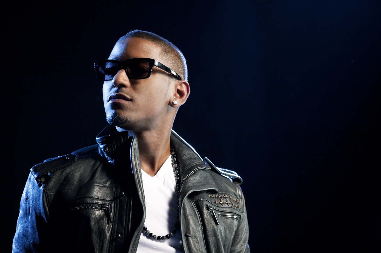 Lloyd Young Goldie Pics Lloyd_YG & 50Cent on the set of "Let's Get It In" video!!