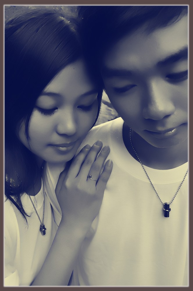 Everlasting Desire: Model With Accessory