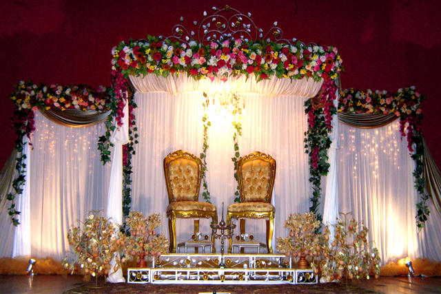 Merah Collections: CoNtoH PeLaMiN (DeWaN)