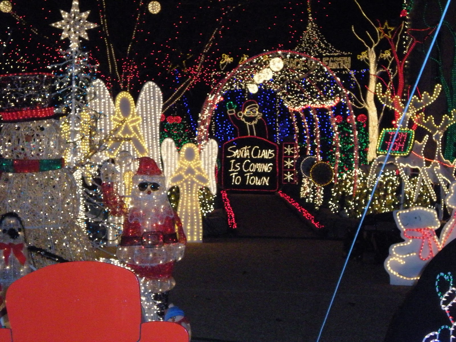 Mikey Fuller | Interiors: Crazy Christmas Lights