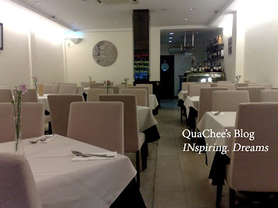 the arch peranakan restaurant