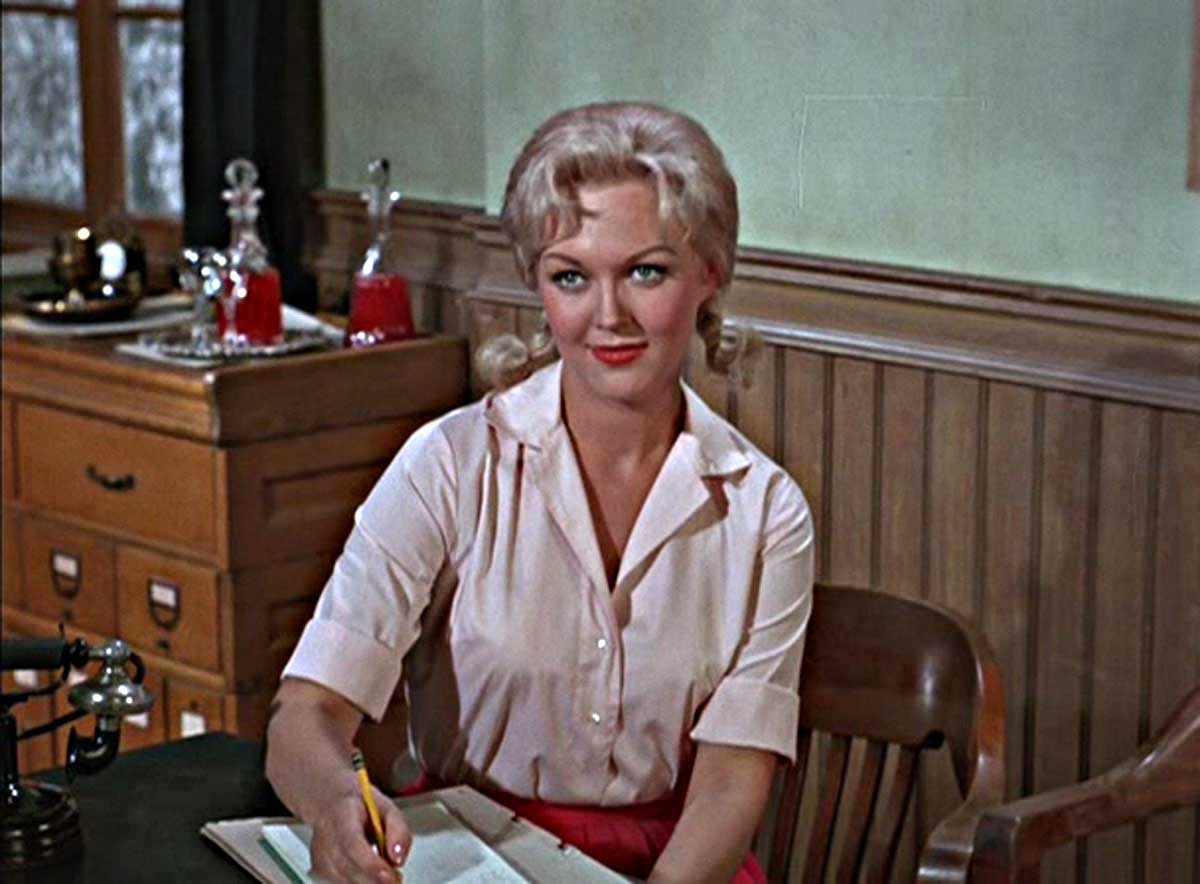 Cynthia lynn hot Cynthia lynn hot