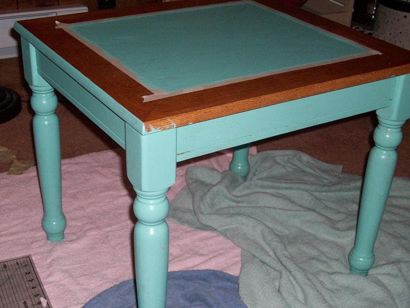 Почему крышка стола не проваливается. Реставрируем старый стол. Старый журнальный столик. Перекраска столика. Перекраска деревянного стола.