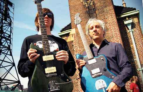 [sonic-youth-fender.jpg]