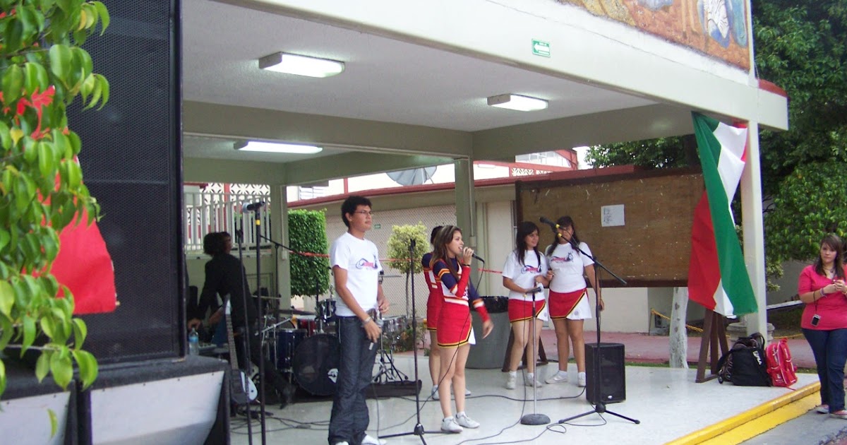 SOCIEDAD DE ALUMNOS DE LA ESCUELA NORMAL MIGUEL F. MARTÍNEZ BIENVENIDA