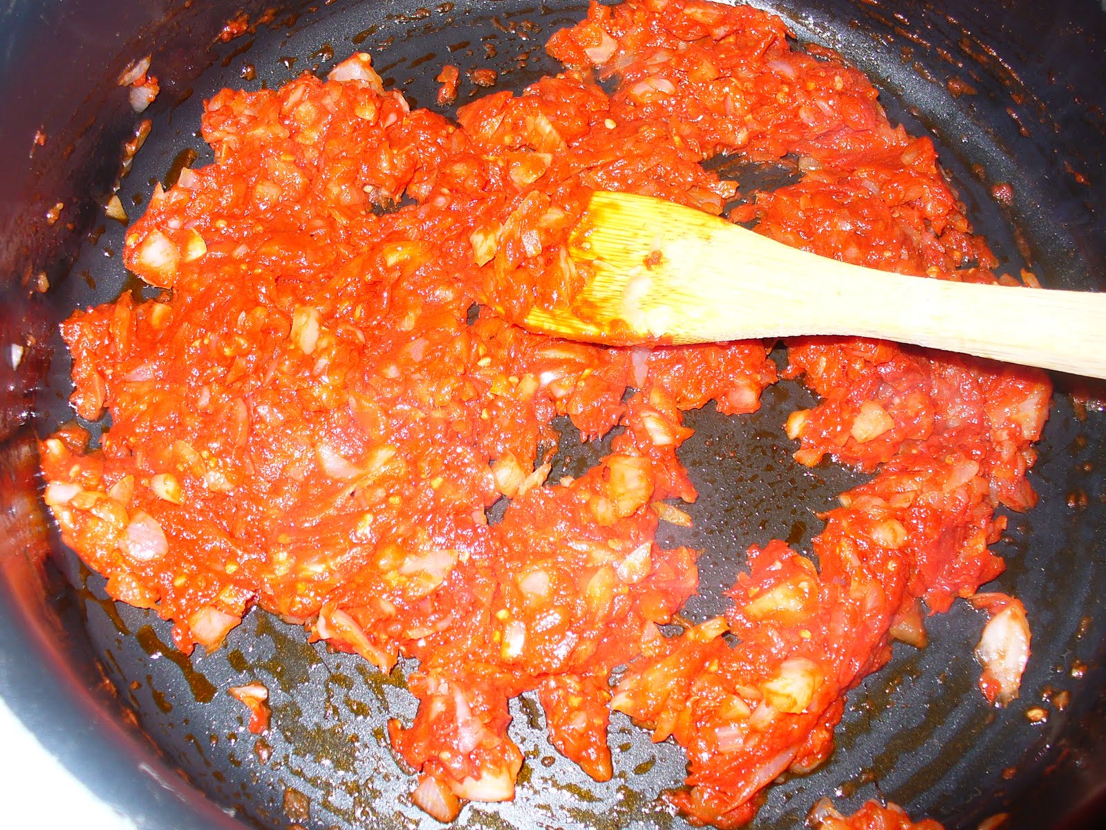 Leenee's Sweetest Delights Homemade Spaghetti Sauce