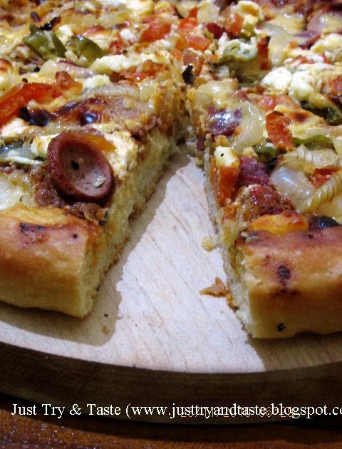 Cara Membuat Pizza Just Try And Taste | just try taste resep pizza sosis daging asap Cara Membuat Pizza Just Try And Taste | just try taste resep pizza sosis daging asap