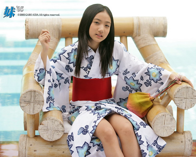 [kimono+girl+11.jpg]