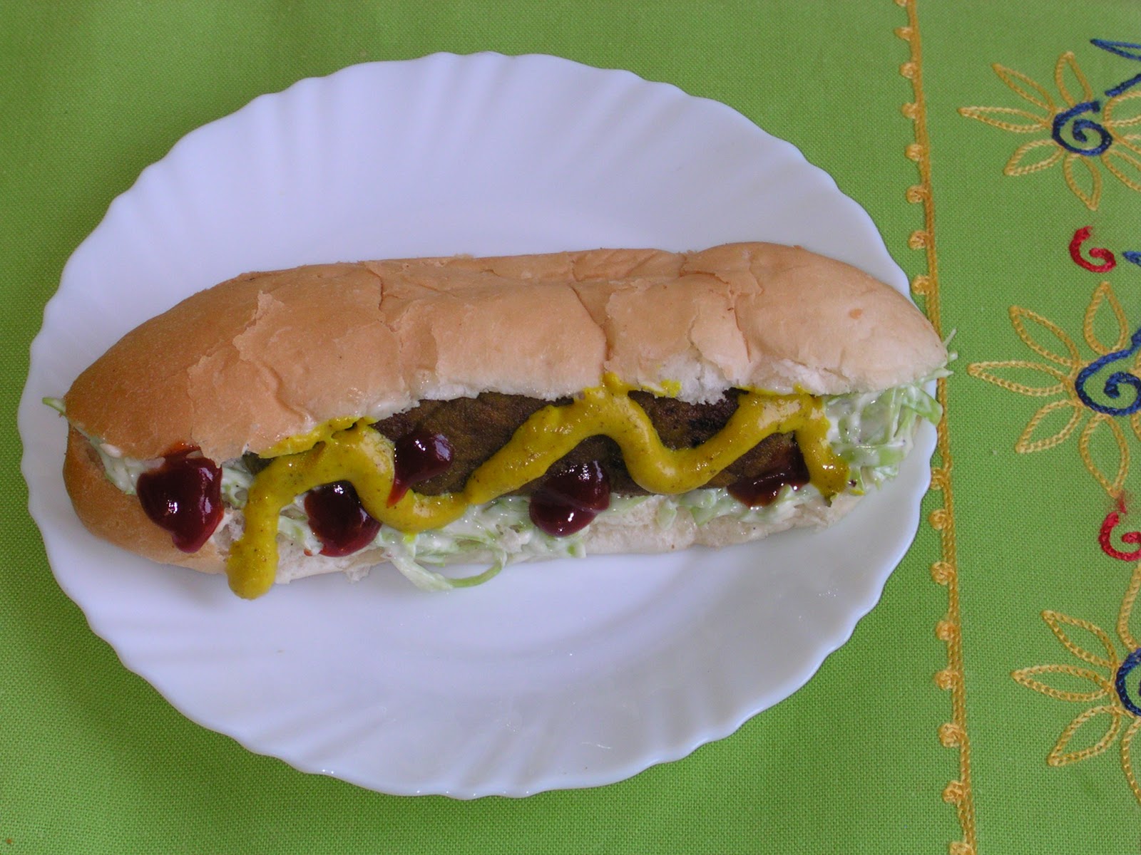 Enriching your kid! ChickenSpinach HotDog International HotDog Incident