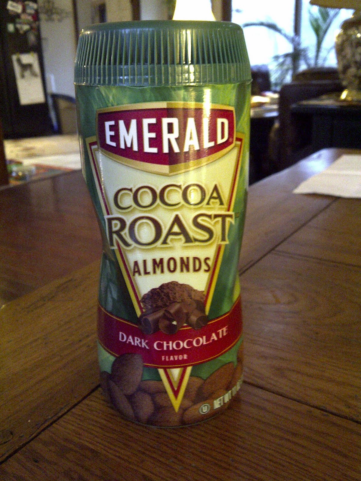 yummmpop Emerald Cocoa Roast Almonds, Dark Chocolate Flavor