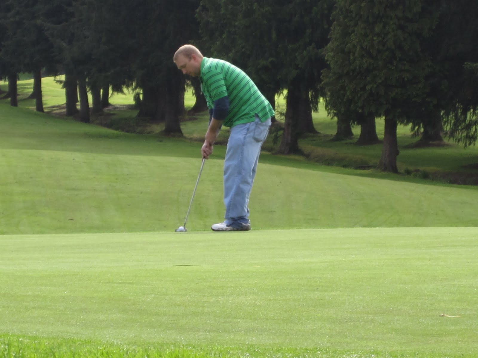 Putter Throw The Arcade: Here Comes the Putter Throw...Oh Wait...He's Restrained ...