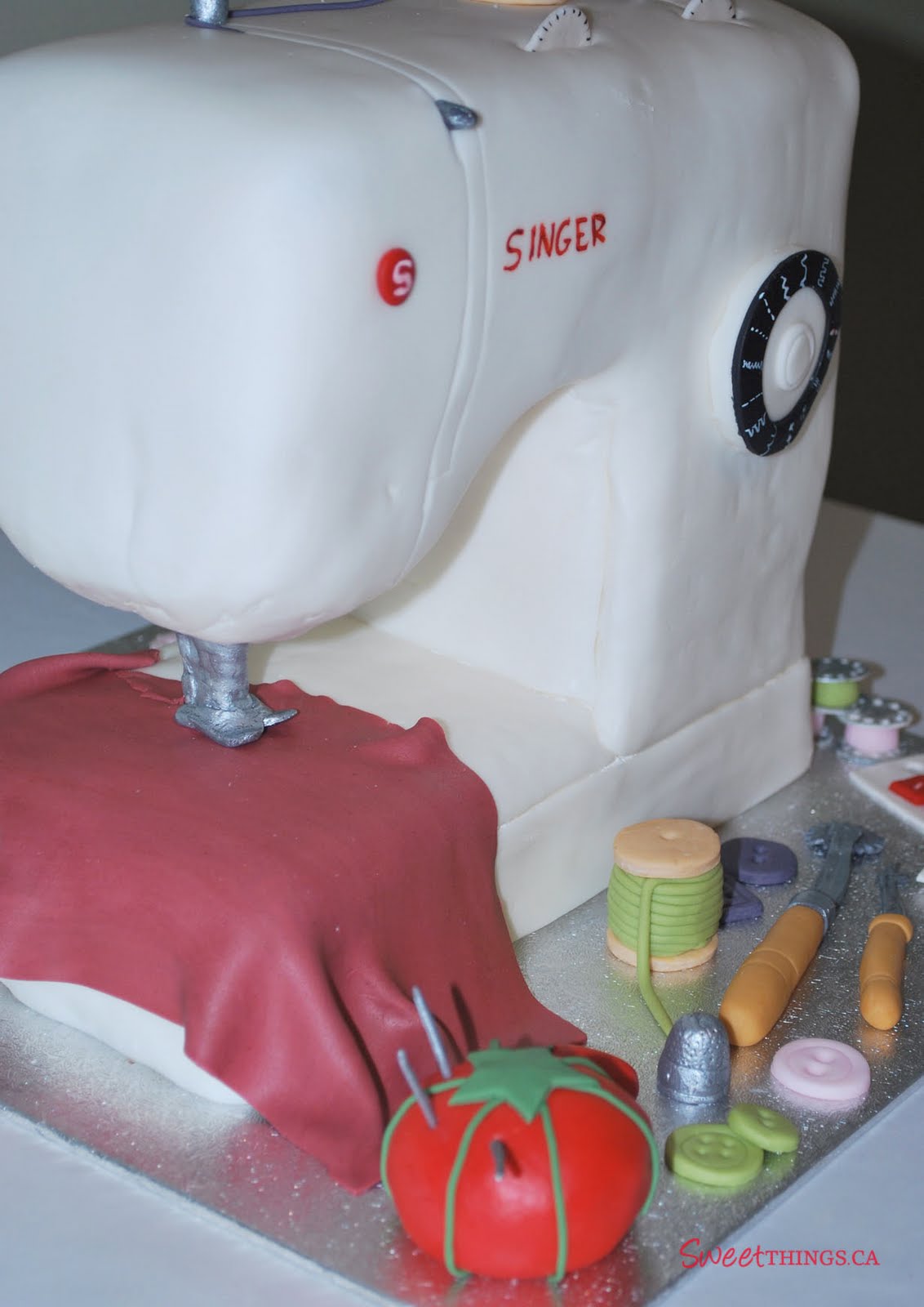 SweetThings 80th Birthday Sewing Machine Cake
