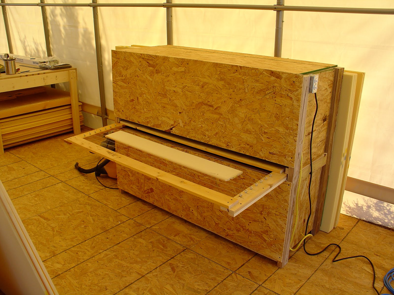 F82R Trimaran Construction Boat building starts with a toaster oven!?