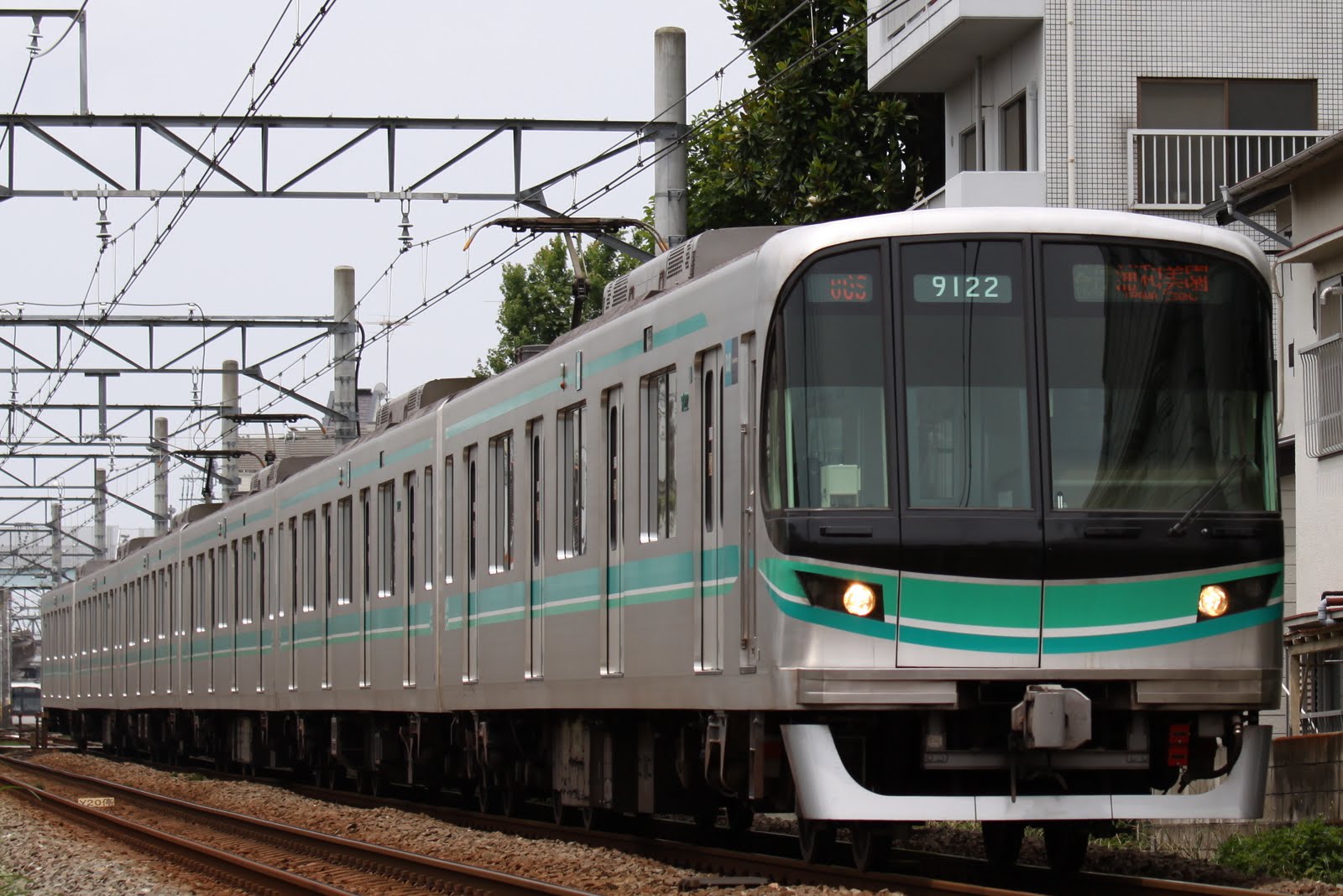 佐野次郎の電車図鑑: 南北線9000系〈9122F〉