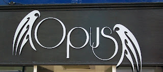 KimCharles Inventive: Typography & Layout Design - Good Typo vs. BAd Typo