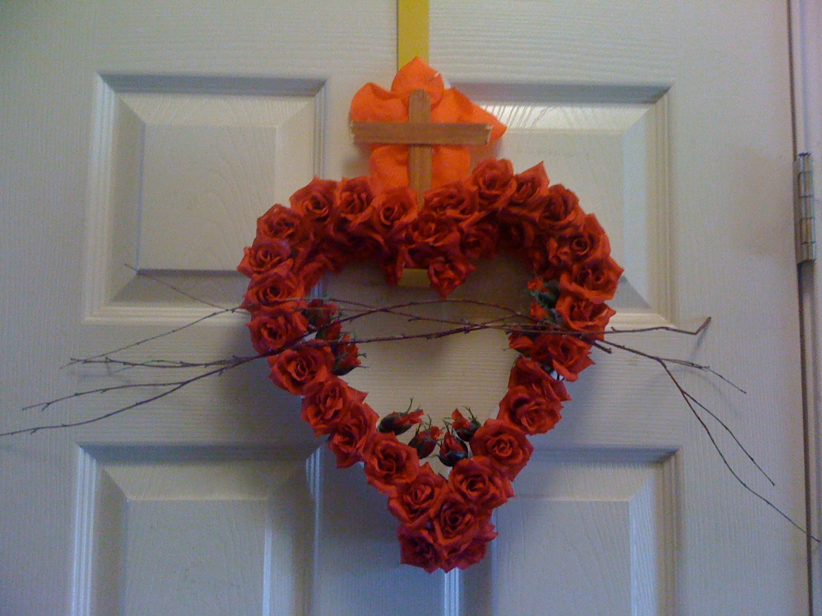 Family At The Foot Of The Cross Liturgical Wreaths
