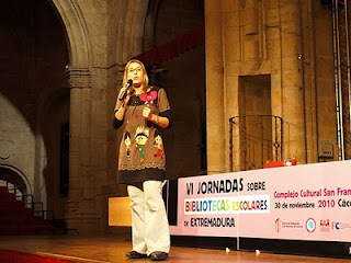 VI Jornadas de Bibliotecas Escolares de Extremadura VI Jornadas de Bibliotecas Escolares de Extremadura en Cáceres Gracia Iglesias Pep Bruno Alfredo Gómez Cerdá
