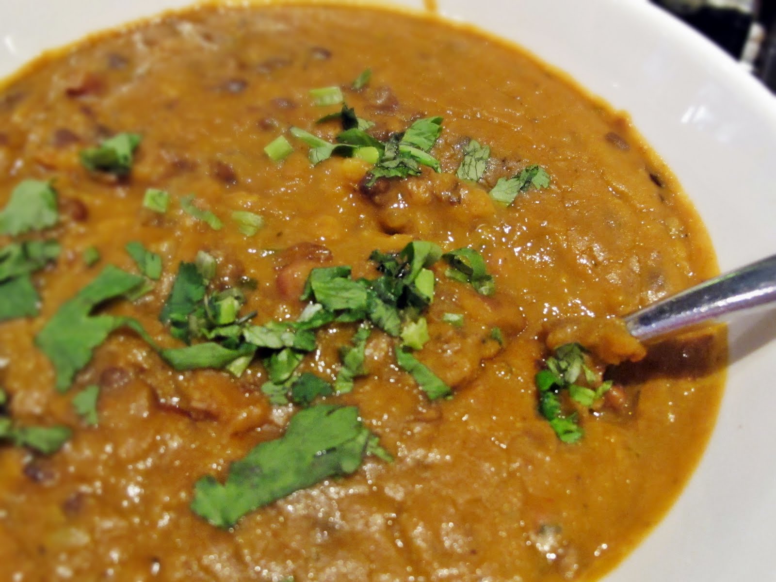The Hungry-Trotting Couple.....goes ANYWHERE!: Bombay Cafe: the taste