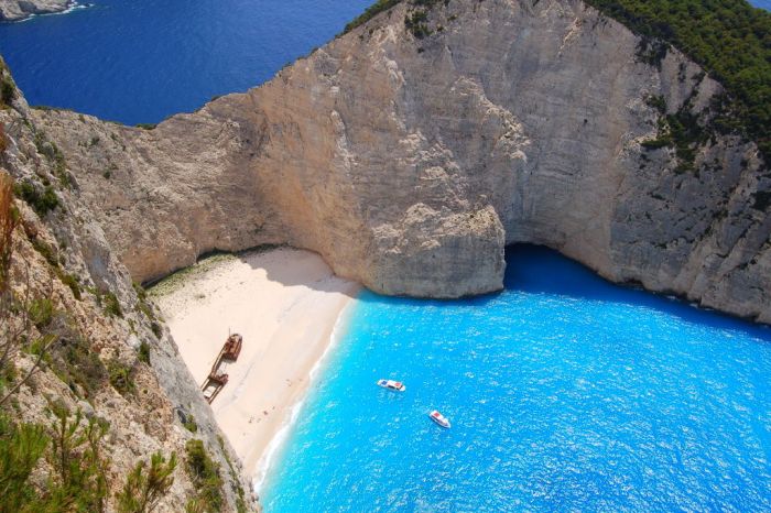 Youtub7 So0o Creative The Most Beautiful Place On Earth Beautiful Place On Earth Welcome To Navagio Beach Aka Shipwreck Cove Zakynthos Island Greece One Of The Most Places Planet