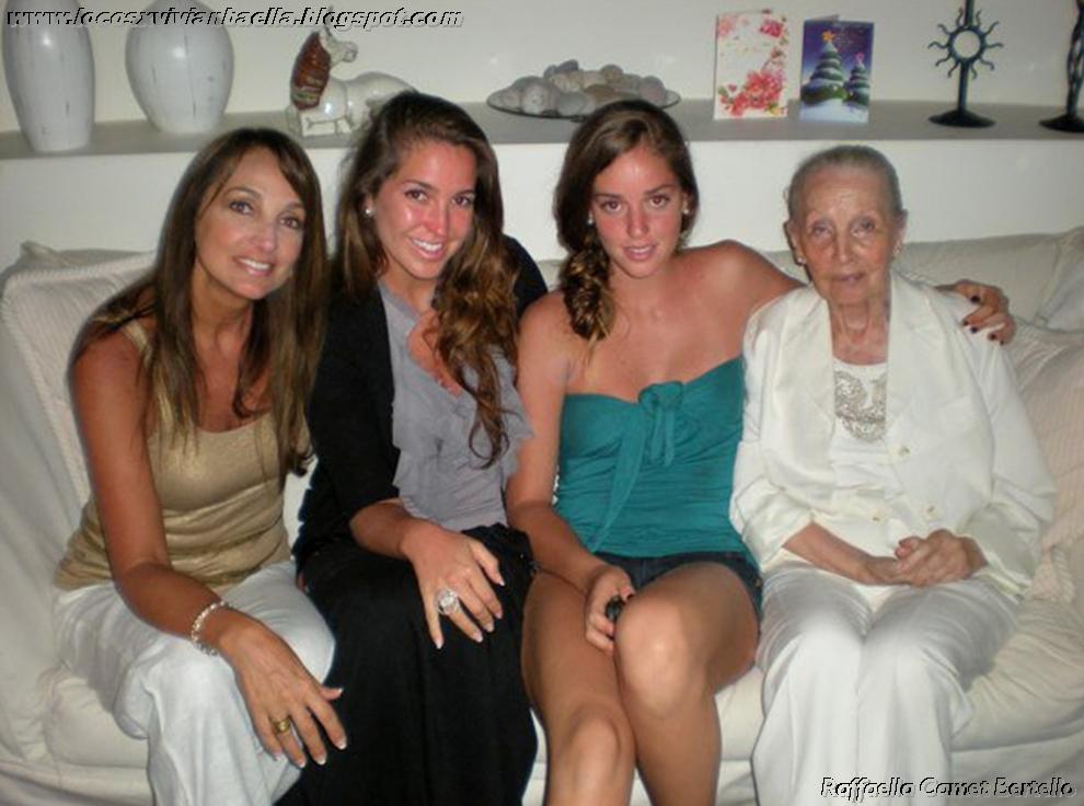 raffaella+camet+con+su+abuelita.JPG