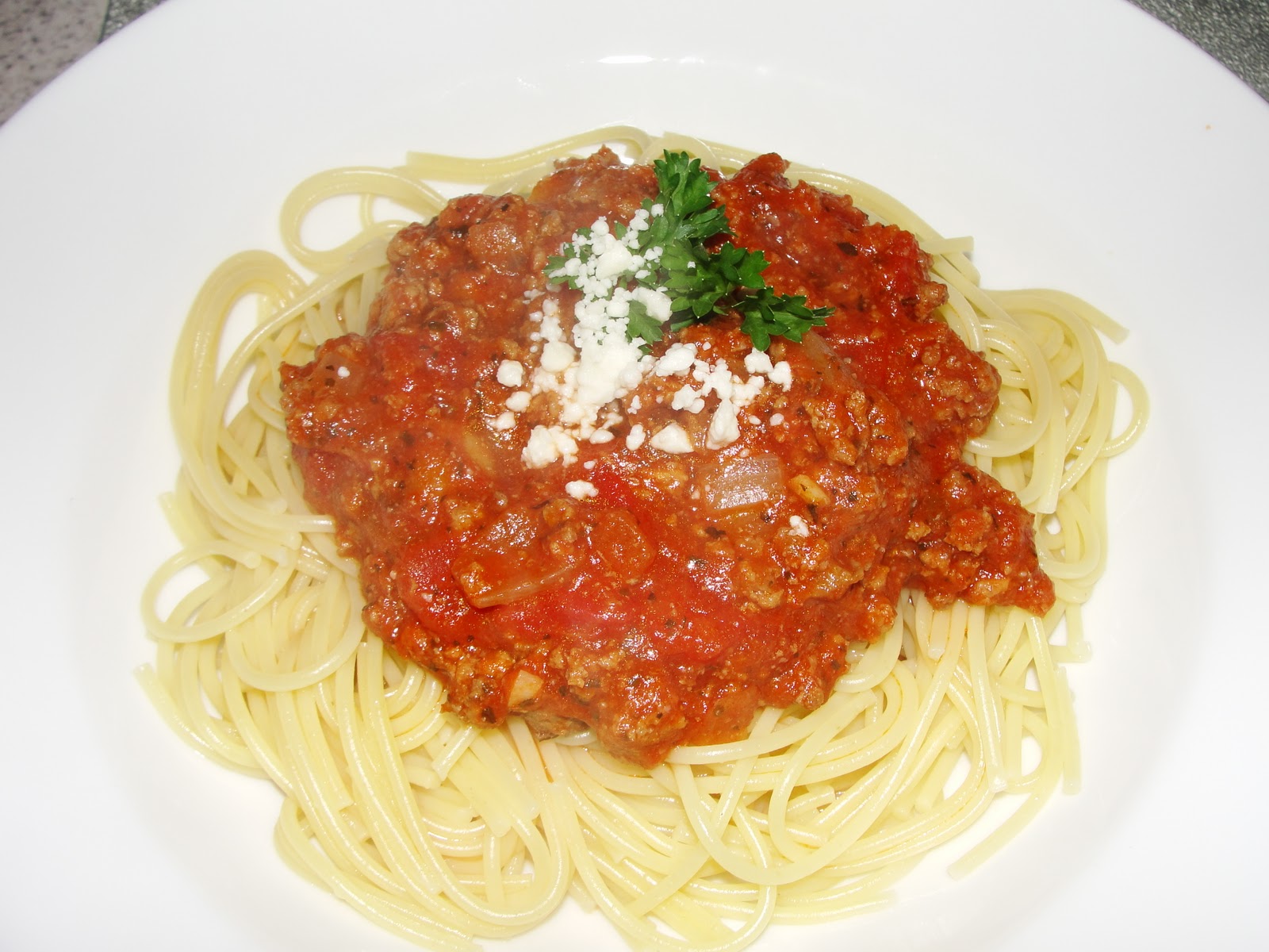 All Things Delicious Easy Homemade Spaghetti Sauce