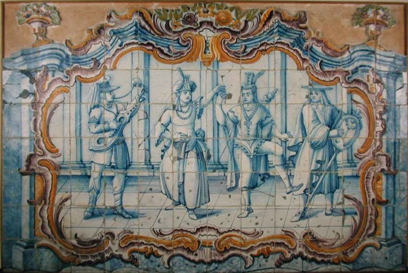 [azulejos-mascaras.jpg]