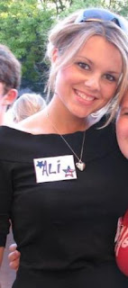 Wallpaper World: Ali Fedotowsky Wallpapers