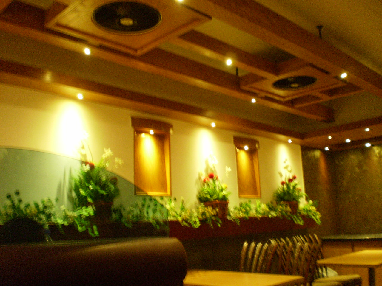Karachi Eating Out Hyder s Sindhi Muslim S M C H S 