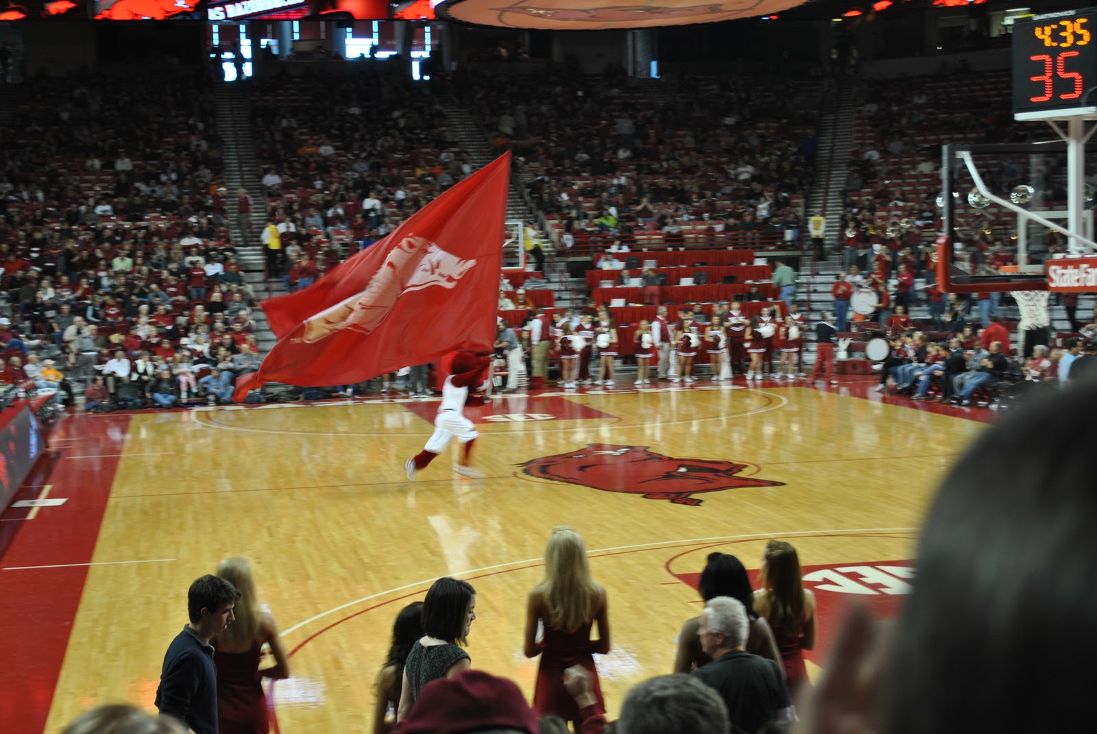razorback-volleyball-schedule-2025-reba-madeleine