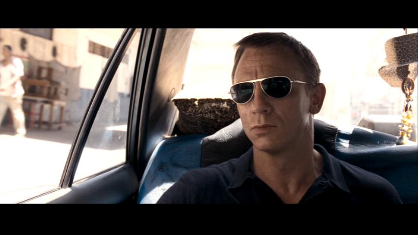 [QUANTUM_OF_SOLACE-36.jpg]