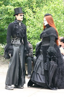 Goths In Hot Weather ©: May 2009