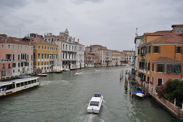 venice italy overcast sky rains