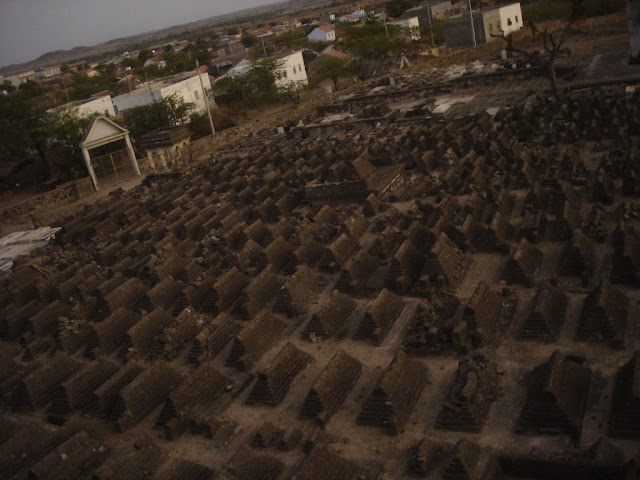 kera kutch gujarat dargah graveyard