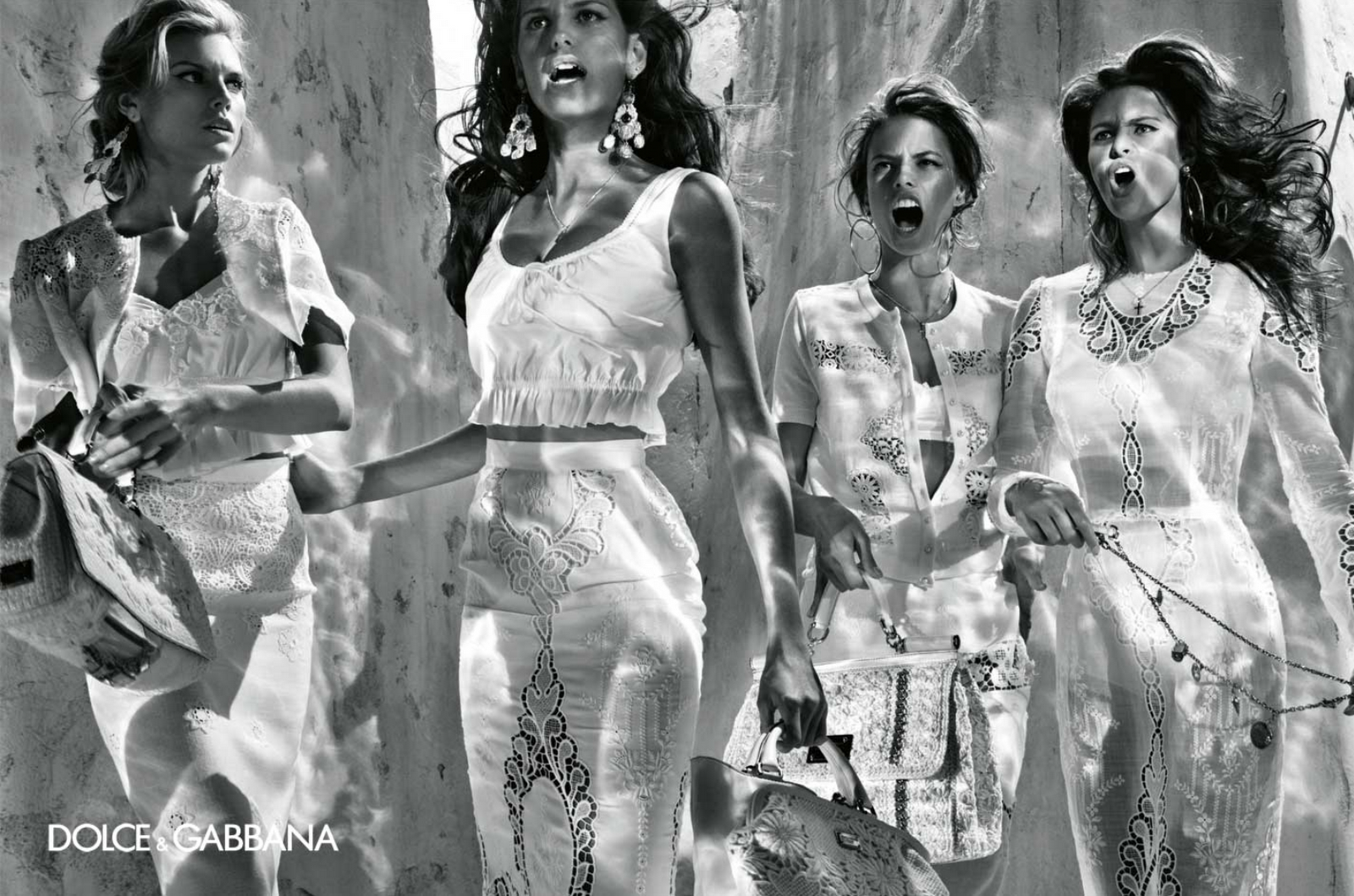 Dolce & Gabbana: Full Ad Campaign Spring/Summer 2011