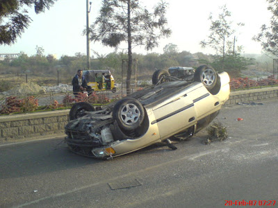 Accent car accident Kodapur Madhapur Hyderbad