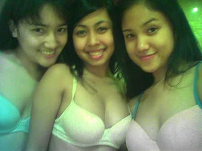 Gambar Bogel Kitty Tina in da house   Melayu Boleh.Com