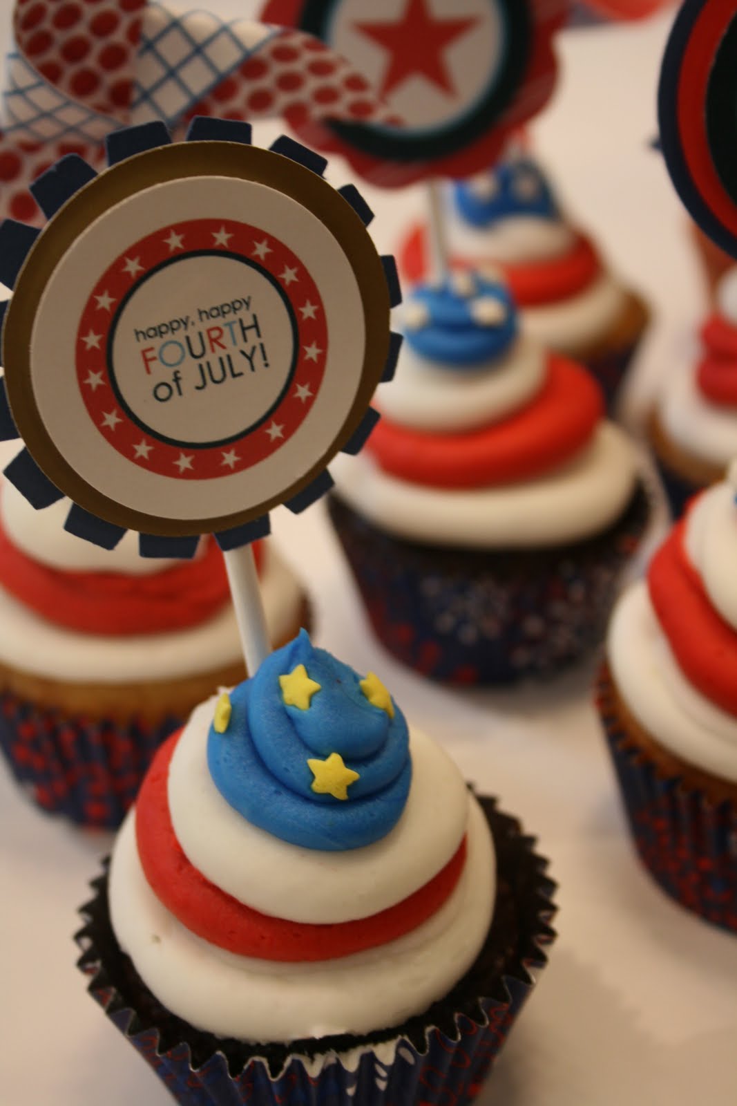 And Everything Sweet Fourth of July Cupcakes