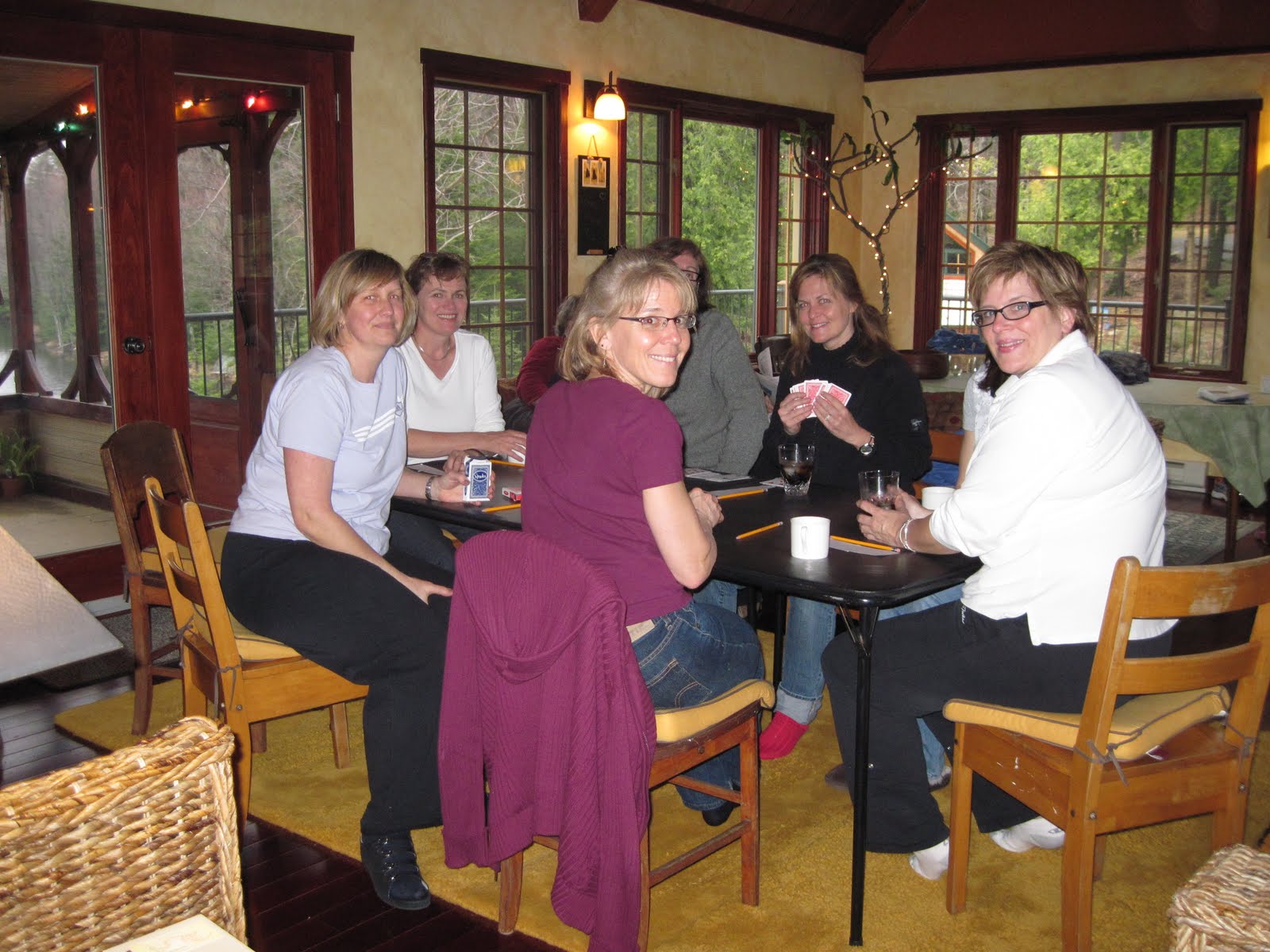 friends of wwp Customized weekend for women's card playing group