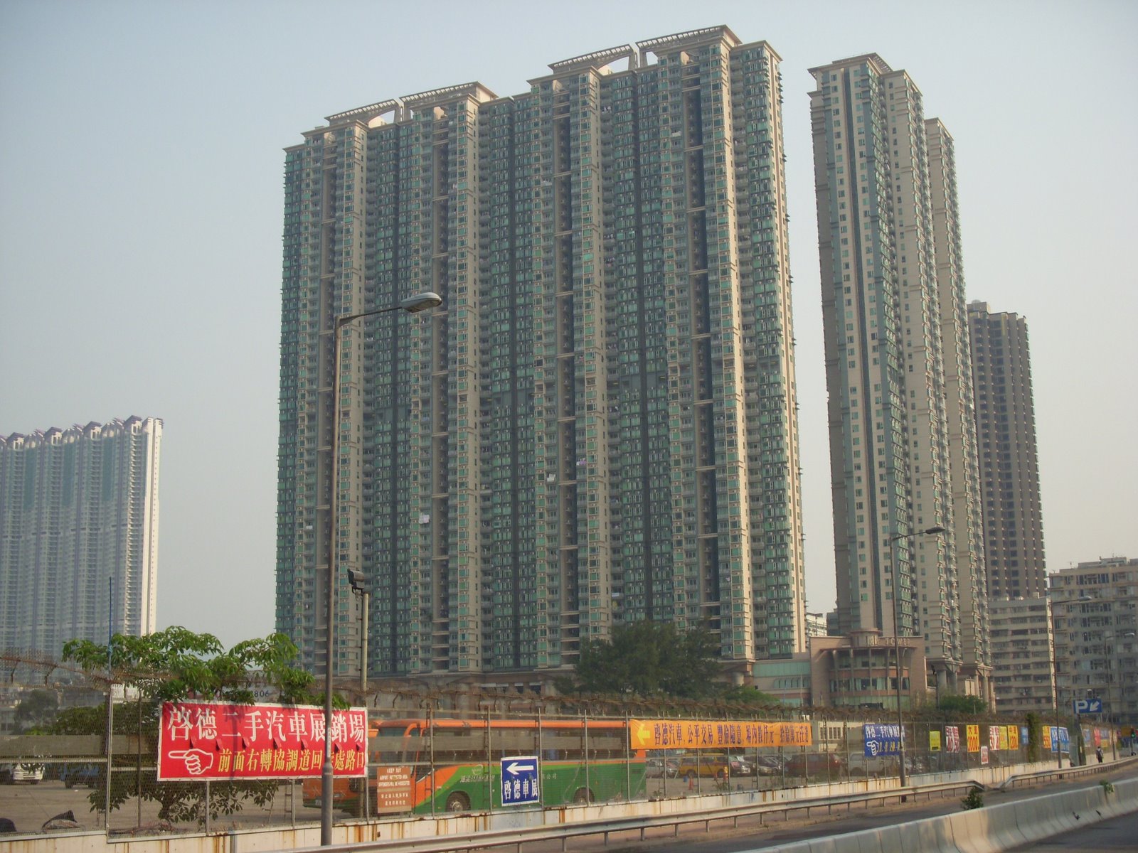 [DSCN1533.JPG]