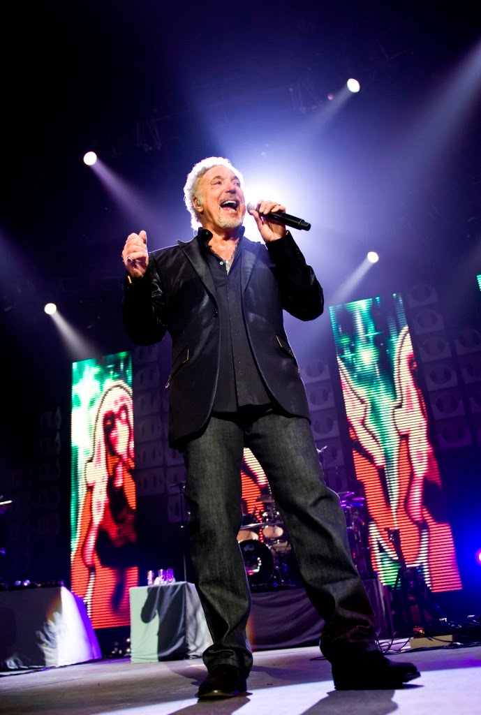 ENTERTAINMENT UNLIMITED Tom Jones’ debut live concert in UAE