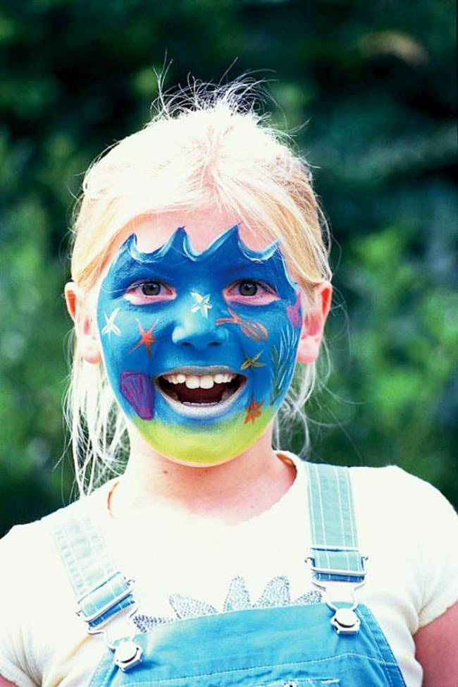 Dia de los muertos девушки. раскрашенные лица фото. разукрашенное лицо фотосессия. аквагрим для детей. аквагрим на хэллоуин.