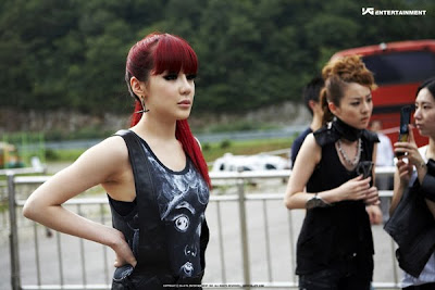 2NE1's MV 'Go Away' Pictures revealed