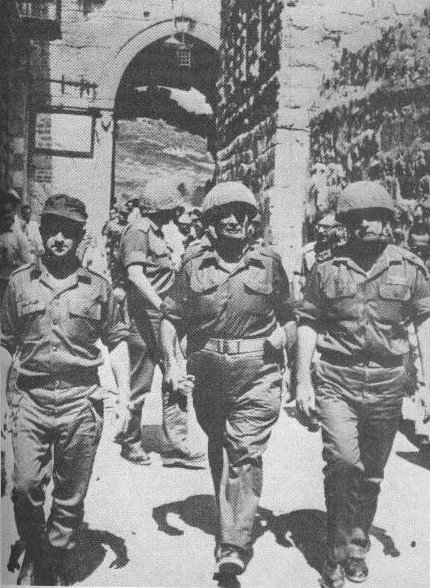 [Generals_Rabin_Dayan_Narkis_Jerusalem_1967.jpg]