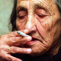 [sigaranın+zararları.jpg]