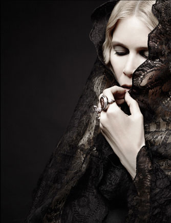 If It's Hip, It's Here (Archives): nude models