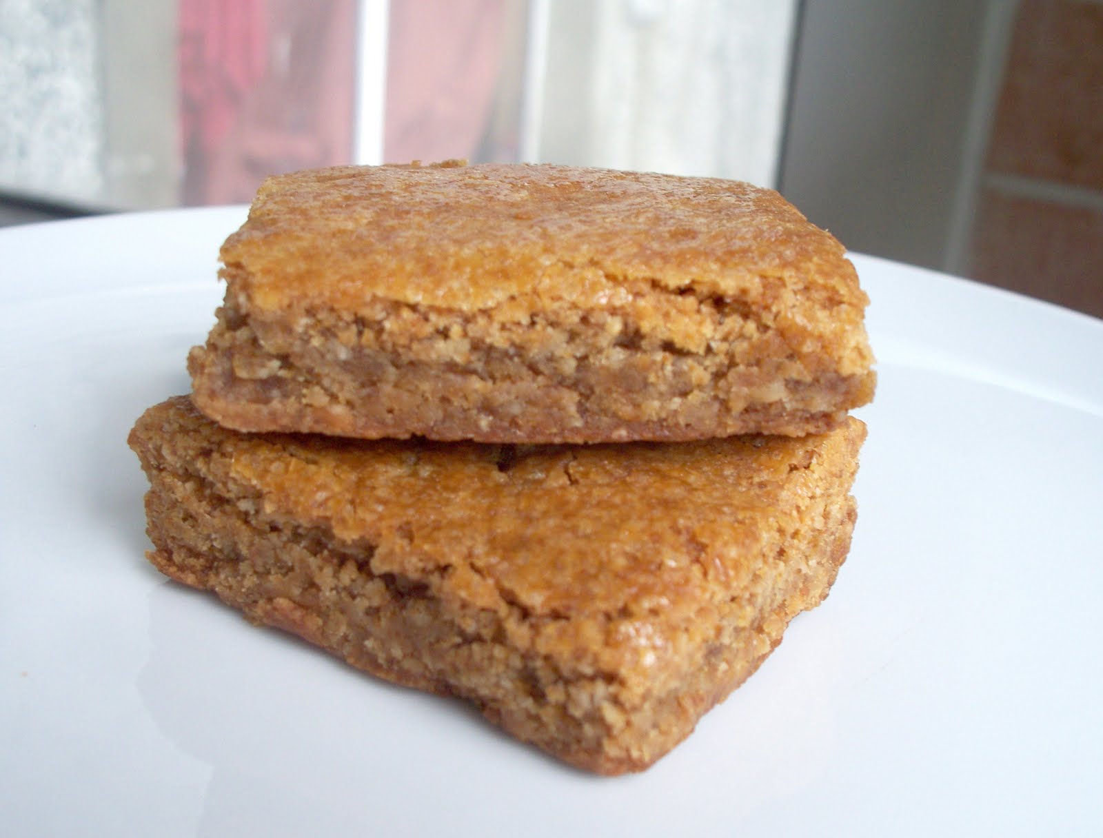 Becker Baker Almond Bars