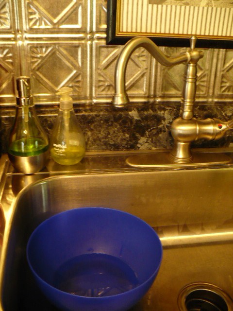 [sink.JPG]
